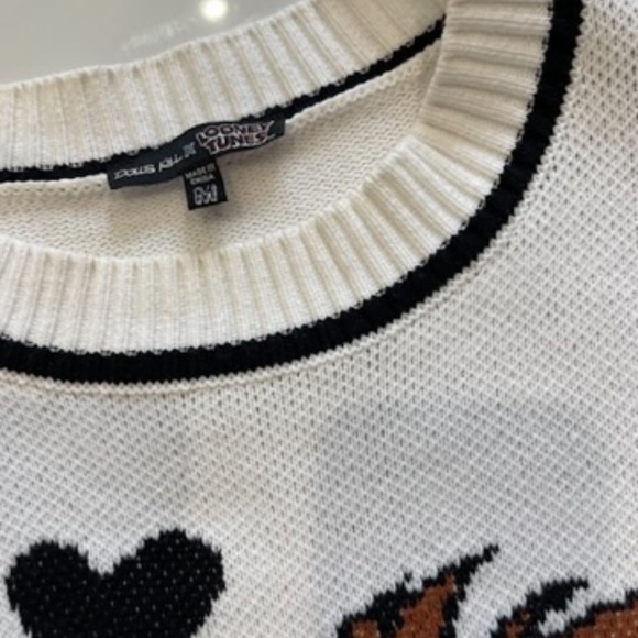 Looney tunes graphic sweater - Picture 2 of 2
